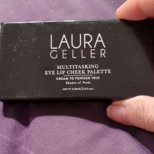 Laura Geller Multitasking Eye Lip Cheek Palette - Shades of Nude